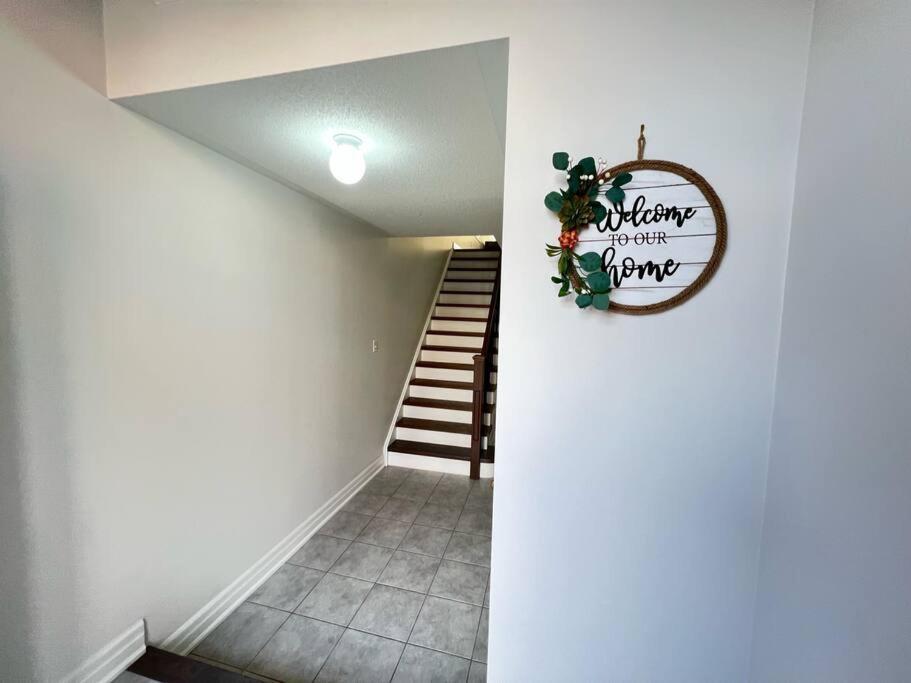 Beautiful Vacation Home Near Toronto Airport Mississauga Buitenkant foto